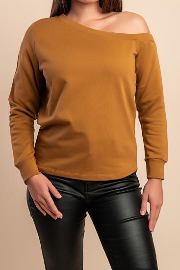 Top din bumbac cu decolteu asimetric, maro