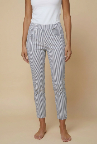 Pantaloni eleganți lungi cu imprimeu în dungi, albi