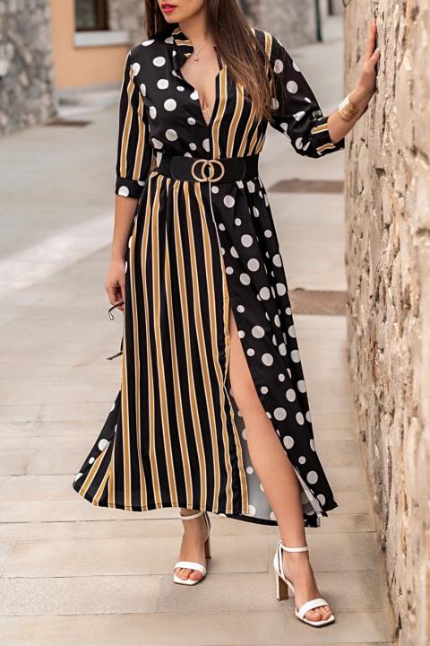 Modelul din imagine are 170 cm inaltime si poarta marimea S.